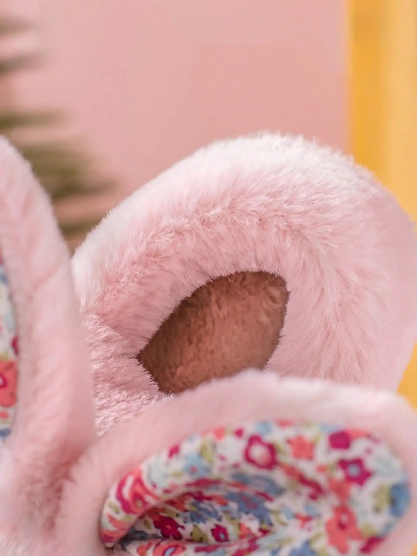 Kids Winter Indoor Slippers ❄️🥿 | Anti-Slip Unisex Comfort –