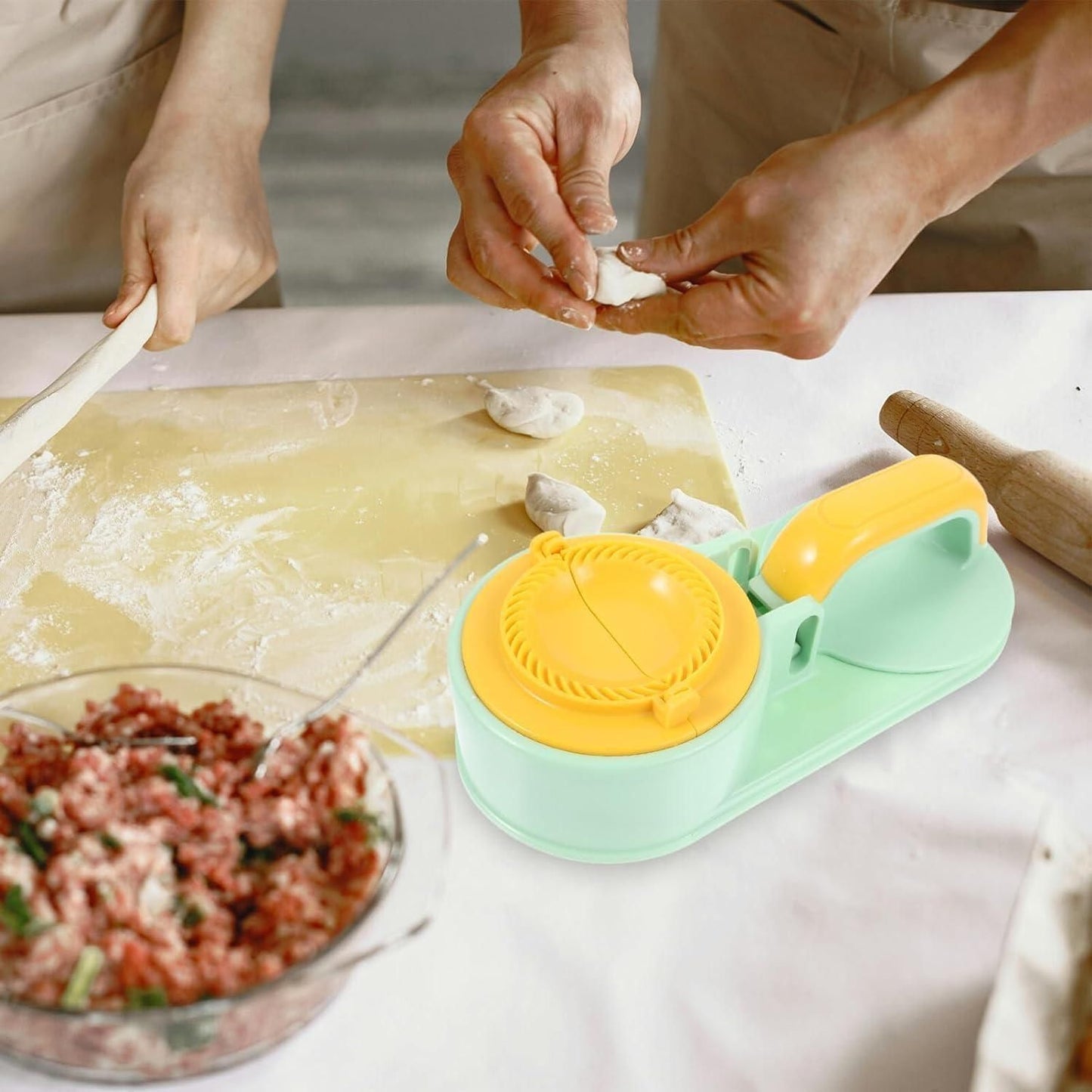 3-in-1 Dumpling & Momo Press Maker