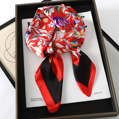 Women’s Luxury Cat Print Silk Square Scarf (70cm)