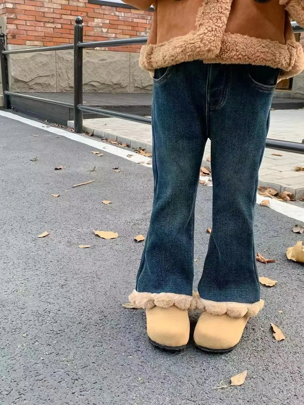 Girls Fleece Flared Jeans – Winter Warm Pants