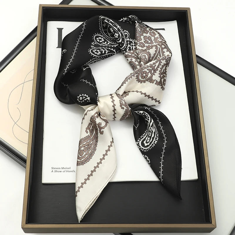 Women’s Luxury Cat Print Silk Square Scarf (70cm)