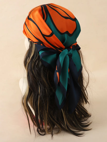 Women’s Luxury Cat Print Silk Square Scarf (70cm)