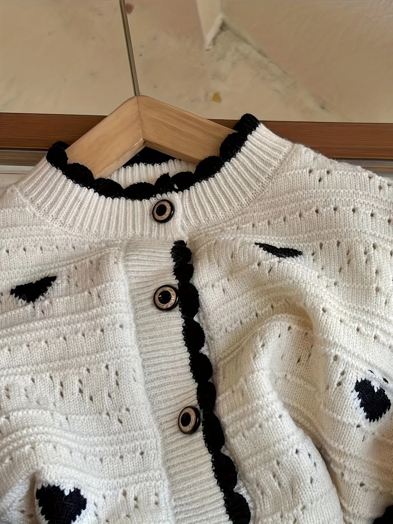 Girls Heart Knit Cardigan – Autumn Style