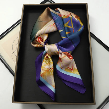Women’s Luxury Cat Print Silk Square Scarf (70cm)