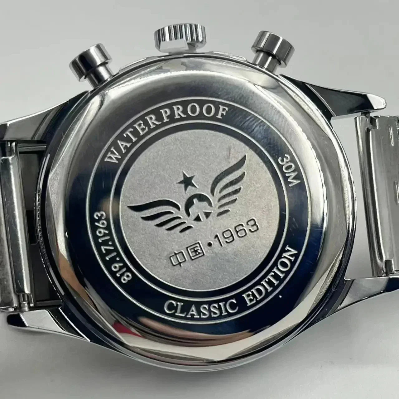 ⌚ Men’s Casual Quartz Chronograph Watch ✨