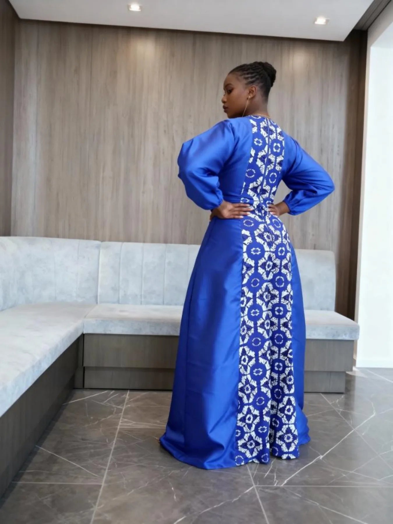 👗 Blue Printed V-Neck Wide-Leg Jumpsuit