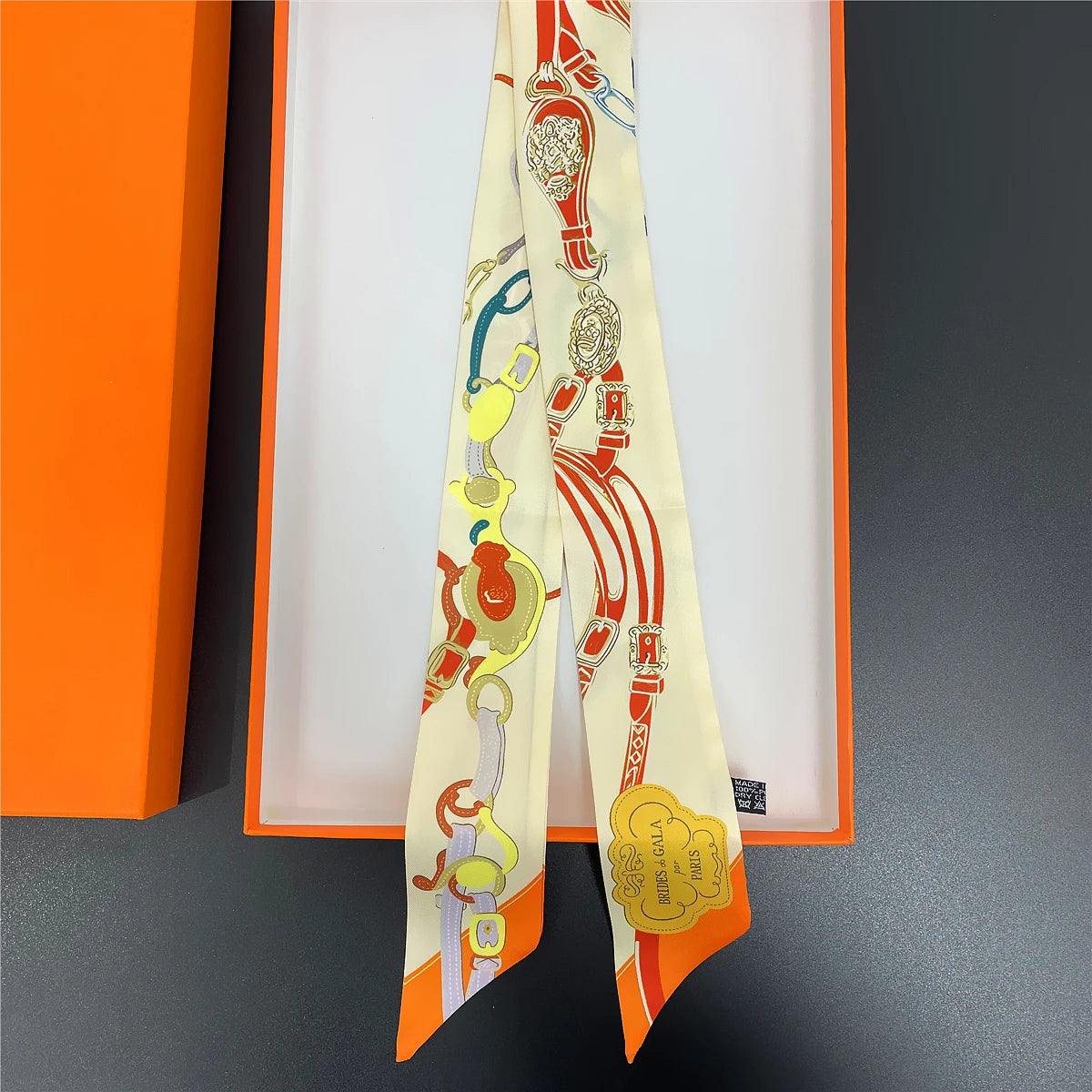 🧣 Glomexia Printed Silk Hair Scarf – Elegant Slim Fashion Wrap ✨