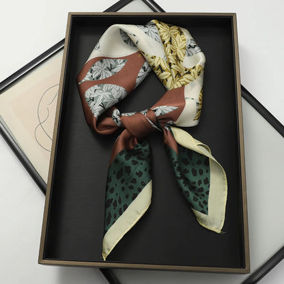Women’s Luxury Cat Print Silk Square Scarf (70cm)