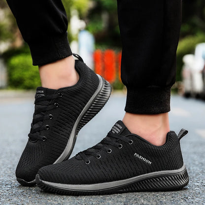Men’s Lightweight Mesh Running Sneakers