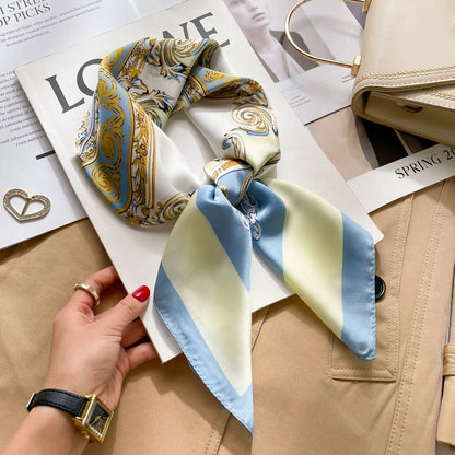 Women’s Luxury Cat Print Silk Square Scarf (70cm)