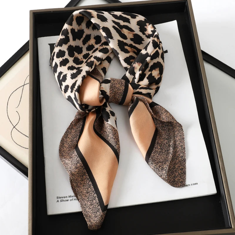 Women’s Luxury Cat Print Silk Square Scarf (70cm)