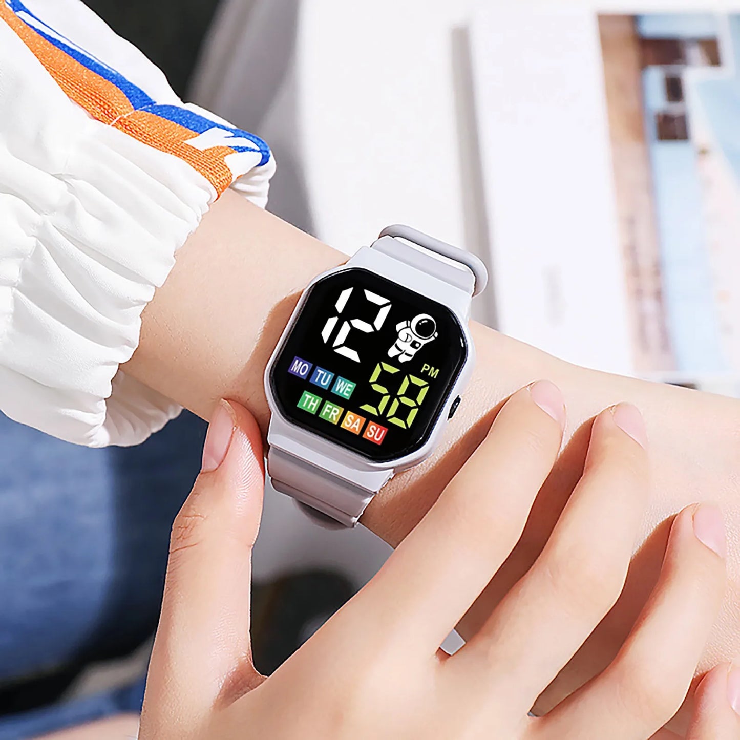 ⌚ Kids LED Smart Digital Watch – Waterproof Sports Style 💧✨