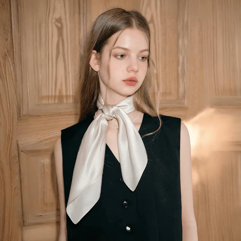 🧣 Glomexia 70x70 Fashion Square Scarf – Elegant Travel Hair Wrap ✨