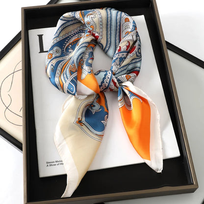 Women’s Luxury Cat Print Silk Square Scarf (70cm)