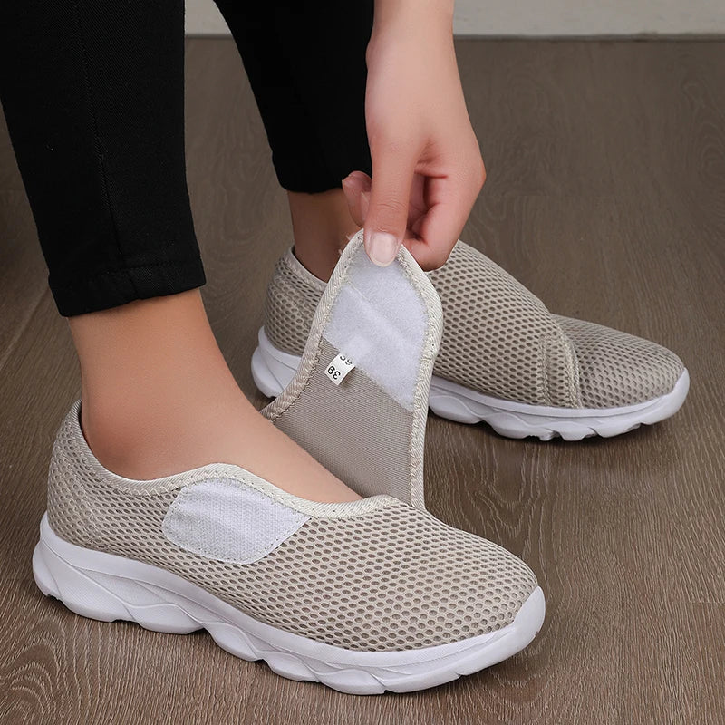 Women Breathable Walking Shoes 👟 | Lightweight Flat Comfort