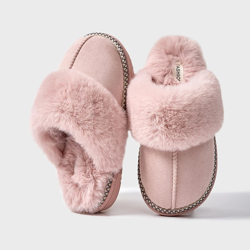 Women’s Fuzzy Winter Slippers ❄️💖