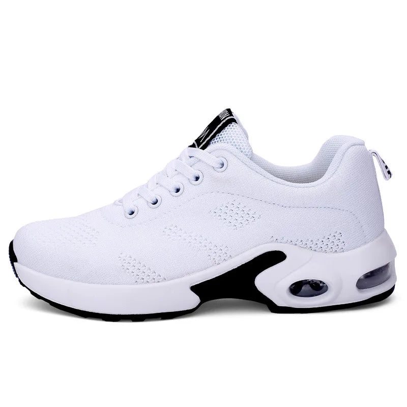 Women’s AirRun Sneakers 👟🤍