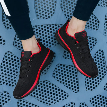 Men’s Lightweight Mesh Running Sneakers