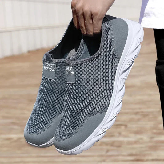 Men’s BreezeRun Sneakers 👟🔥