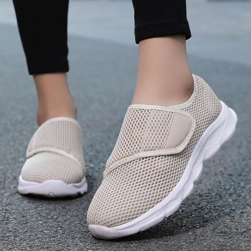 Women Breathable Walking Shoes 👟 | Lightweight Flat Comfort