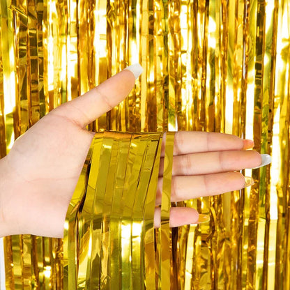 Metallic Tinsel Foil Fringe Curtain with Star
