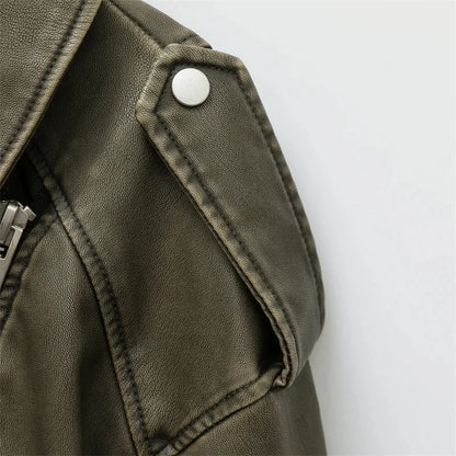 🧥 Women’s Zip-Up Streetwear Jacket – Casual Pocket Coat