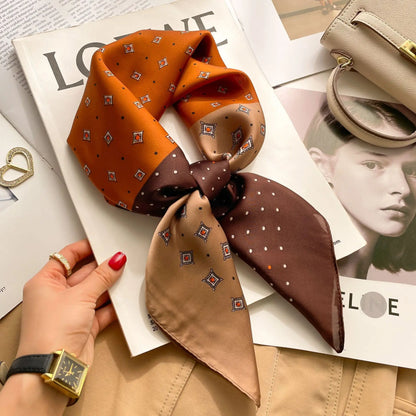 Women’s Luxury Cat Print Silk Square Scarf (70cm)