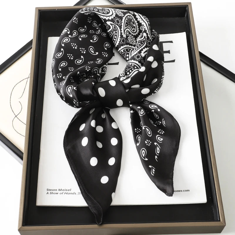 Women’s Luxury Cat Print Silk Square Scarf (70cm)