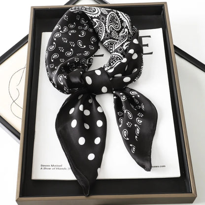 Women’s Luxury Cat Print Silk Square Scarf (70cm)