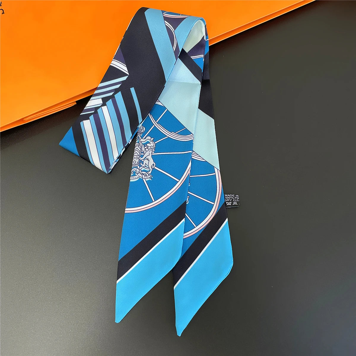 🧣 Glomexia Printed Silk Hair Scarf – Elegant Slim Fashion Wrap ✨